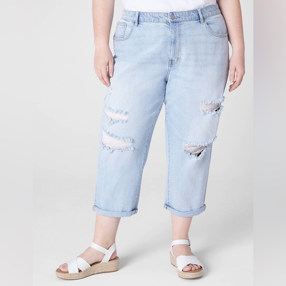 Lane Bryant Signature Fit Boyfriend Capri Jean NWT